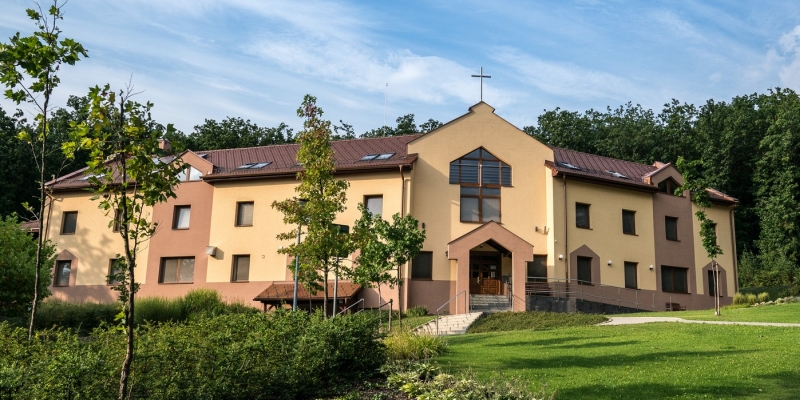 Kláštor bosých karmelitánov v Lorinčíku